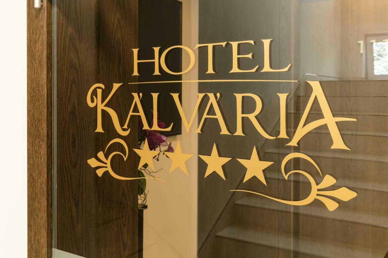 Hotel Kalvaria Superior Дьёр Экстерьер фото