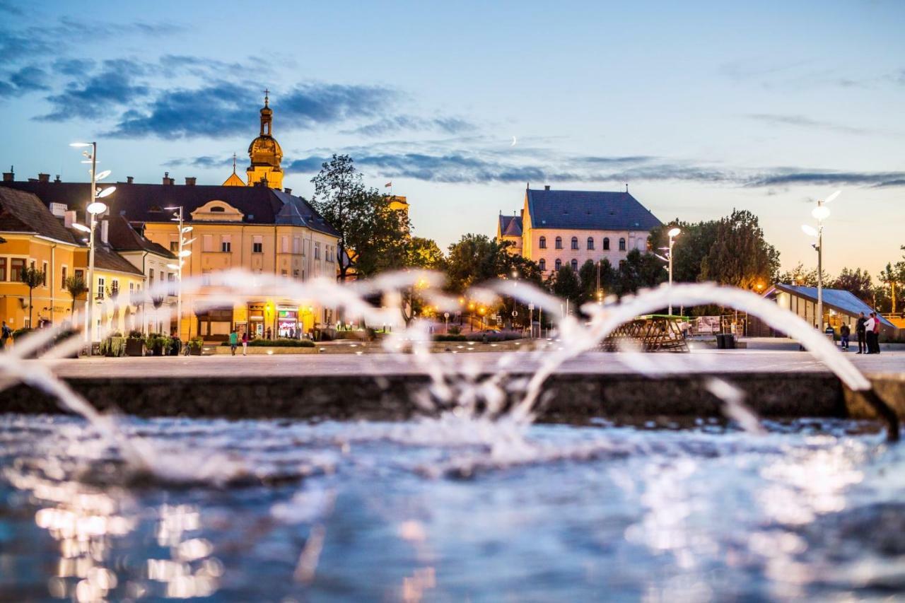Hotel Kalvaria Superior Дьёр Экстерьер фото