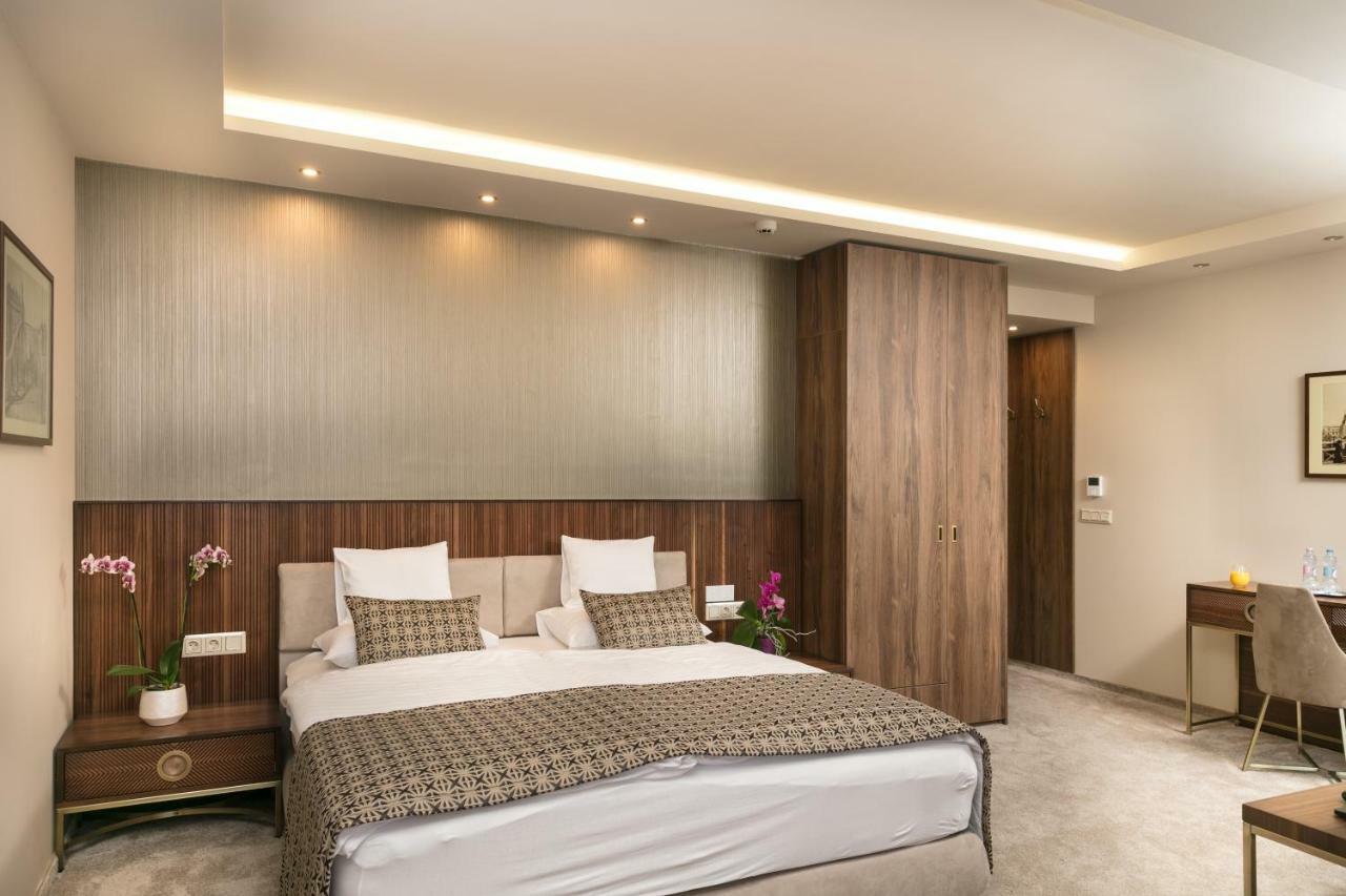 Hotel Kalvaria Superior Дьёр Экстерьер фото